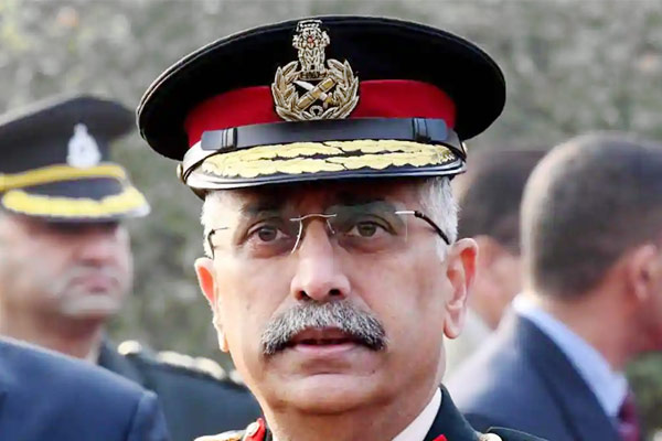 Army Chief General Naravane reaches Indo-Pak border in Jammu to take stock of preparedness Army Chief General Naravane reaches Indo-Pak border in Jammu to take stock of preparedness