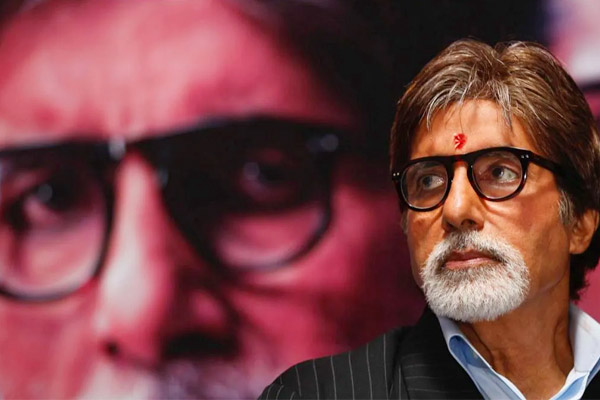 I bow down to you Amitabh Bachchan pens poem for fans says flooded with so much love I bow down to you Amitabh Bachchan pens poem for fans says flooded with so much love