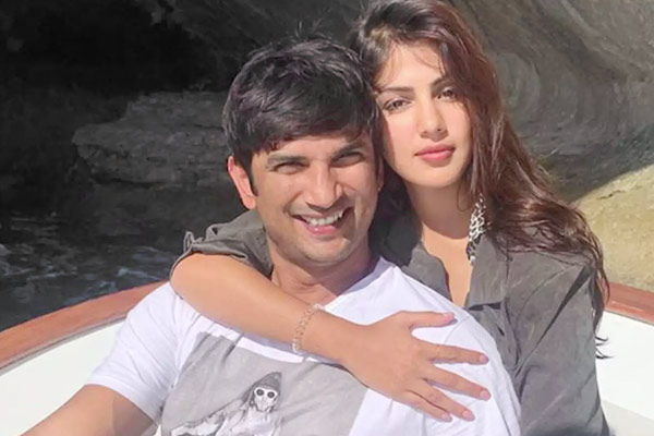 Rhea Chakraborty identifies herself as Sushant Singh Rajput girlfriend Demands CBI probe Rhea Chakraborty identifies herself as Sushant Singh Rajput girlfriend Demands CBI probe