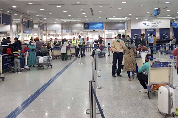 Centre issues fresh guidelines for international passengers arriving in India amidst COVID-19 situat Centre issues fresh guidelines for international passengers arriving in India amidst COVID-19 situat
