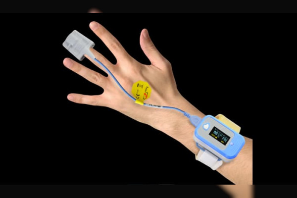 IIT Madras Startup offers affordable wrist-worn health monitoring device for COVID-19 IIT Madras Startup offers affordable wrist-worn health monitoring device for COVID-19