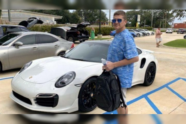 Man purchases Porsche worth Rs 1 crore with fake cheque printed from home computer Man purchases Porsche worth Rs 1 crore with fake cheque printed from home computer