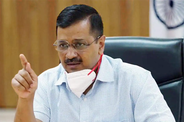 Kejriwal arrives at AIIMS to meet minor rape victim announces compensation of 10 lakh Kejriwal arrives at AIIMS to meet minor rape victim announces compensation of 10 lakh