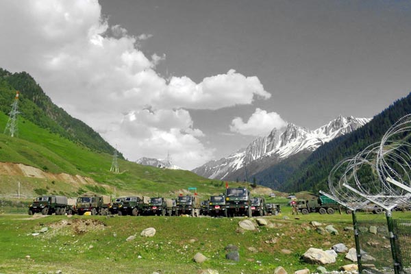 Congress questions Defence Ministry for taking down report mentioning Chinese transgressions at LAC Congress questions Defence Ministry for taking down report mentioning Chinese transgressions at LAC