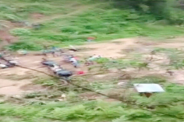 Families of 15 people killed in Kerala landslide will get 2 lakh compensation Families of 15 people killed in Kerala landslide will get 2 lakh compensation