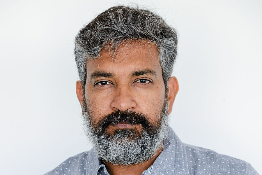 Baahubali Director SS Rajamouli & his family finally test COVID-19 negative Baahubali Director SS Rajamouli & his family finally test COVID-19 negative